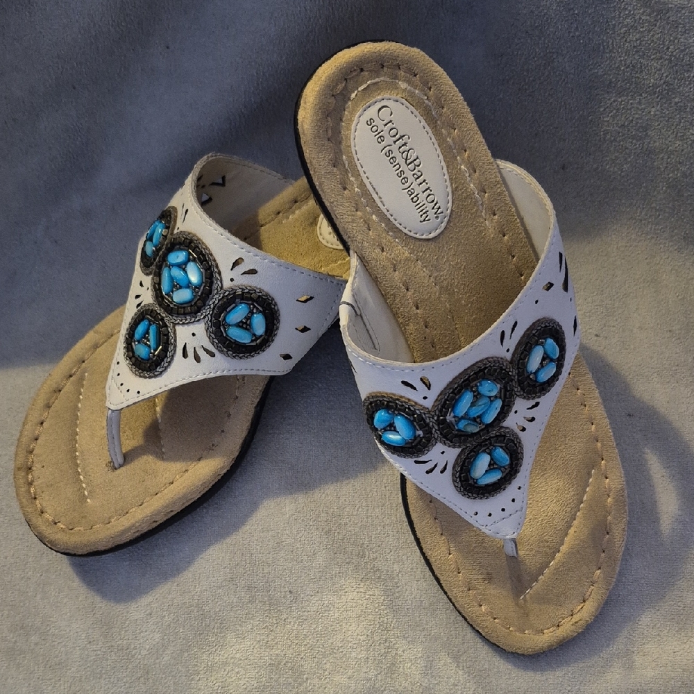 Croft & Barrow White Sandals with Blue Accents